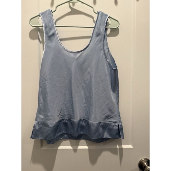 Victoria’s Secret Pastel Baby Blue Spring Lightweight Tank Top Size Large - Picture 4 of 4
